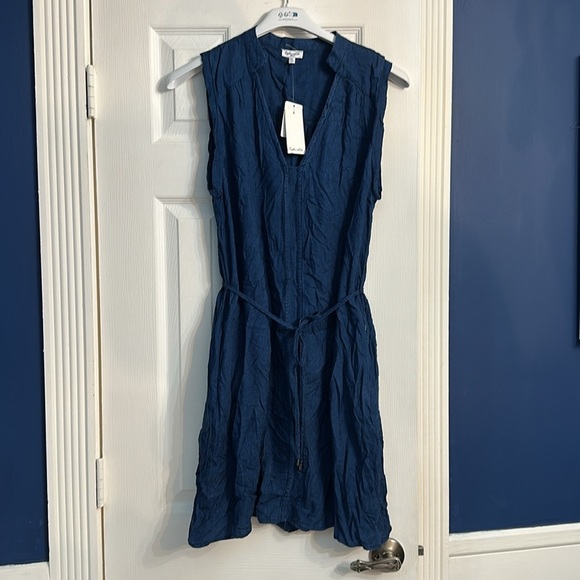 NWT Splendid Willow Tie-Waist Dark Wash Dress - Size Small - Picture 2 of 5